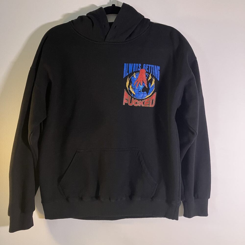 A-holes Live Forever Hoodie Mens Medium Always Getting F'ed Graphic Pullover‎